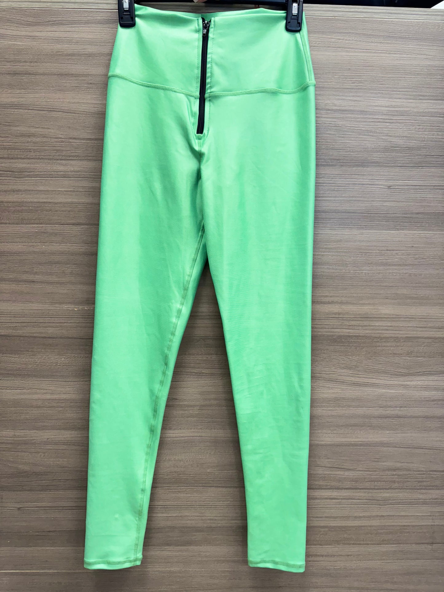 LEGGINGS EFECTO CUERO CON CIERRE