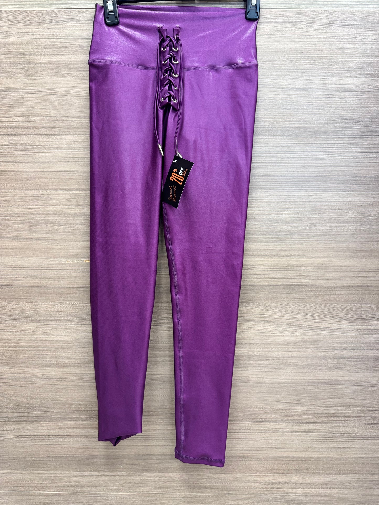 LEGGINGS EFECTO CUERO CORDON