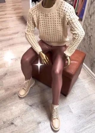 LEGGINGS EFECTO CUERO CON CIERRE